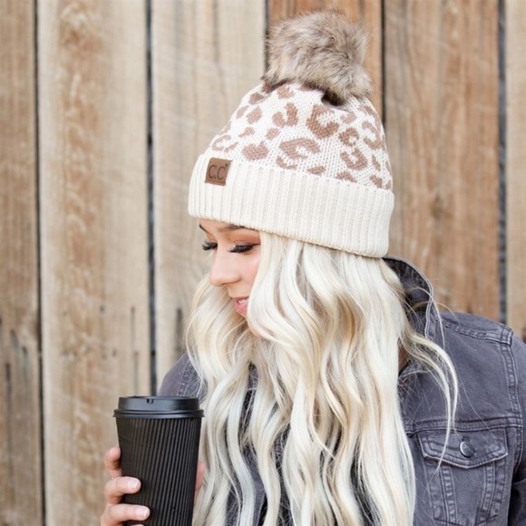 🍁LAST1️⃣New Tan/Cream C.C. Leopard Furry Pom Hat Women's Winter Warm Beanie Hat - Picture 2 of 5